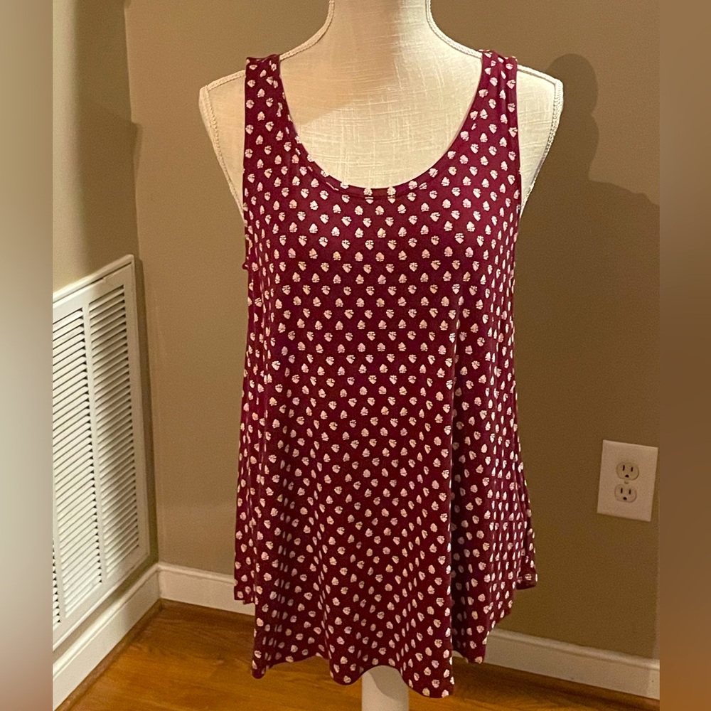 Ladies Old Navy Sz M Swing Sleeveless Top NWT — CUTE!